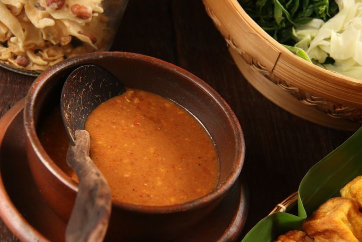Bung Karno Doyan Banget Bumbu Pecel, Sampai Dibawa ke Eropa!