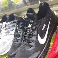 Harus hati-hati nih, jangan sampai tertipu dan salah baca. Kalau tulisannya kayak gini sih nanti bisa jadi gagal pamer deh. Foto: Instagram/@rakyat_plus_62