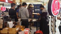 Mencicipi beragam spektrum rasa kopi lokal bisa kamu lakukan di gerai Indonesia Coffee Academy di gerai Anomali Coffee. Di sini ada beragam jenis kopi lokal yang bisa kamu beli. Foto: detikfood/odilia