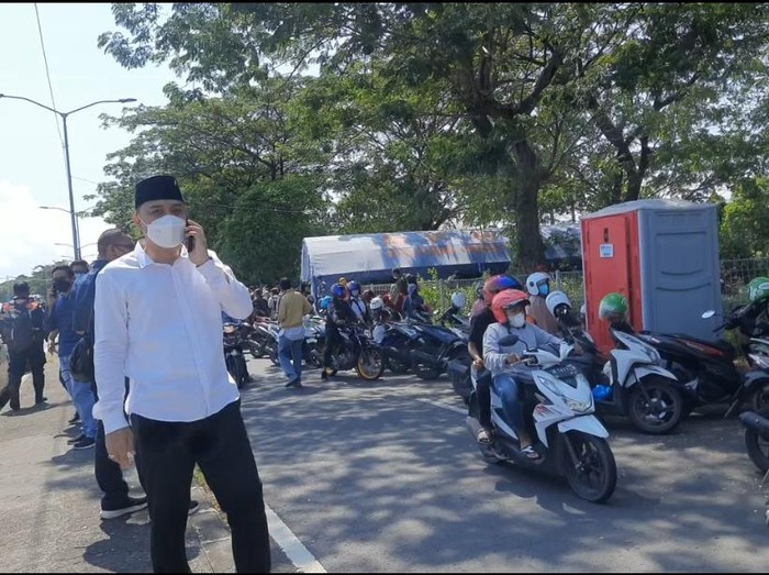 Pasca RSUD Bangkalan Lockdown, Pengguna Jalan Melintas di Suramadu Swab Massal