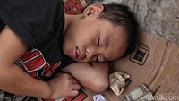Penelitian itu mengungkap, anak yang pada usia 8-17 tahun hidup dalam kemiskinan, ketika bekerja pendapatannya akan 87 persen lebih rendah dari mereka yang kecilnya tidak miskin. Kesimpulan ini didapat lewat penelitian jangka panjang terhadap 22.000 orang dari 7.224 keluarga dari tahun 1993, 2000, 2007, dan 2014.