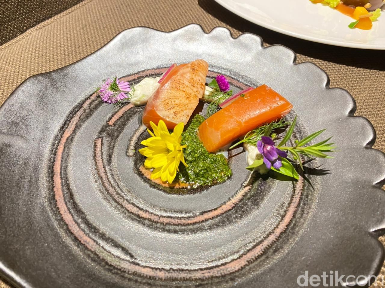 5 Chef Kenamaan Berkolaborasi Sajikan '10 Hands Dinner' Hanya Semalam