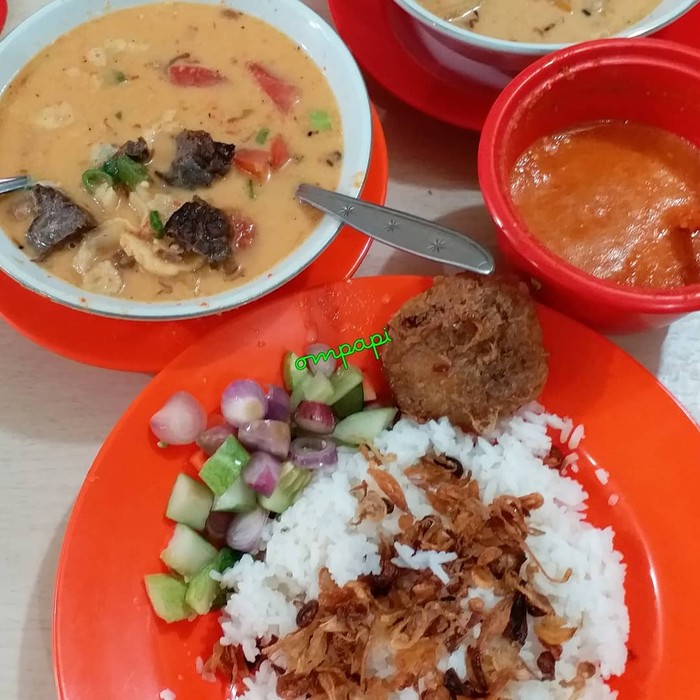 20 Soto Betawi Legendaris Ada di Sini! 20 Soto Betawi Legendaris Ada di Sini!