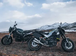 Jadi Retro! Ini Tampilan Benelli Leoncino 500 Cafe Racer yang Rilis di China