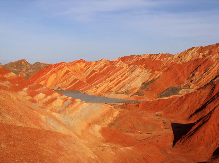 Indahnya Gunung Pelangi di Zhangye China