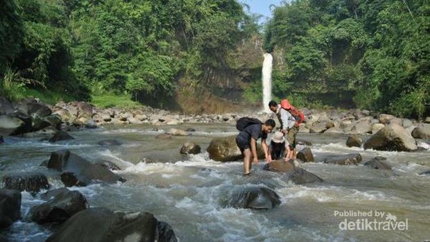 Curug Lontar