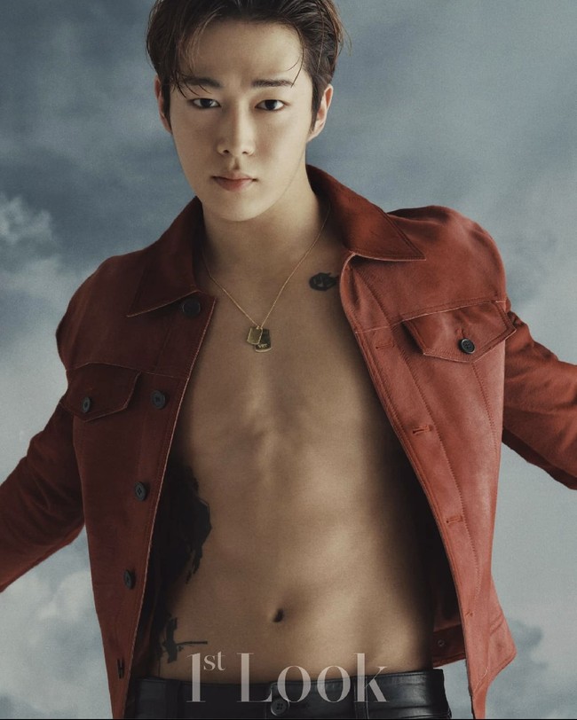 Dua tahun setelah debut, Dawon SF9 membintangi web drama Moments When Your Guy Friend Looks Attractive yang tayang di Dingo. Terbaru, ia menjadi cameo drama Korea Was It Love. Foto: dok. Instagram dwww_w_