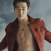 Dua tahun setelah debut, Dawon SF9 membintangi web drama Moments When Your Guy Friend Looks Attractive yang tayang di Dingo. Terbaru, ia menjadi cameo drama Korea Was It Love. Foto: dok. Instagram dwww_w_