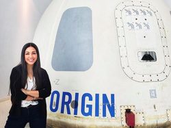 Sosok Ilmuwan Cantik yang Bakal Melesat ke Antariksa