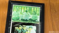 Presiden Joko Widodo dan Iriana pernah mendatangi Komunitas Samin Klopoduwur Blora beberapa tahun lalu. Di pendapa yang ia kunjungi itu kini sudah rusak di sana sini belum ada perbaikan lagi.
