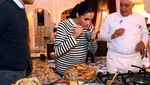 Kompaknya Meghan Markle dan Pangeran Harry saat Cicip Masakan Chef
