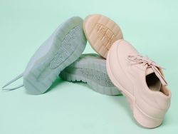 Modal Rp 182 Ribu, Pasangan Ini Cuan Miliaran Jual Sepatu-Tas