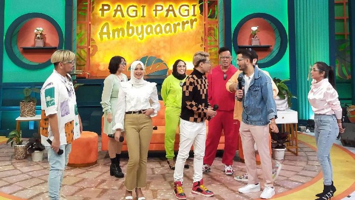 Pagi Pagi Ambyar
