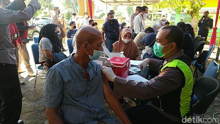 Polres Ciamis gelar vaksinasi massal untuk mempercepat pemberian vaksin