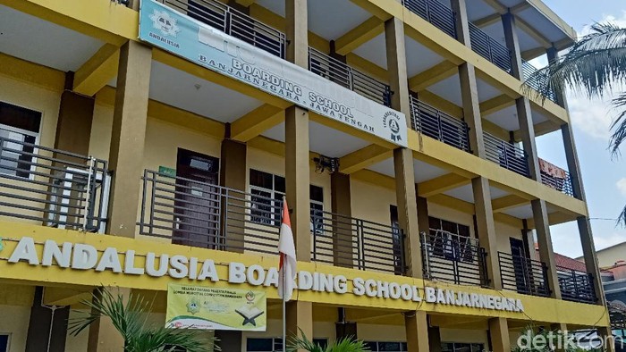 Pondok Pesantren Andalusia Banjarnegara