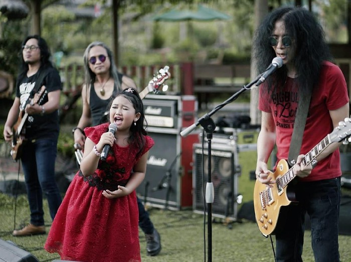 Prisa dan John Paul Ivan