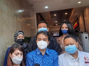 Bersama 3 Saksi, Roy Suryo Jalani Pemeriksaan di Polda