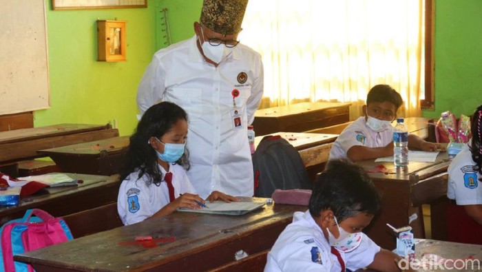 sekolah tatap muka di banyuwangi