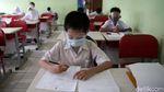 Ujian Penilaian Akhir Sekolah Tatap Muka SD di Bekasi