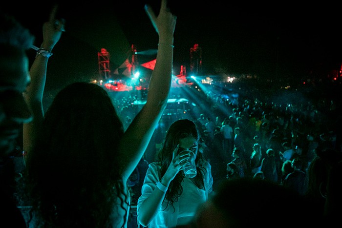 SHENGJIN, ALBANIA - JUNE 6: People dance during the Unum Festival at Rana e Hedhun beach on June 6, 2021 in Shengjin, Albania. International electronic musicians like Ben Klock and Sven Vath are attending the Unum Festival in Albania. (Photo by Ferdi Limani/Getty Images)