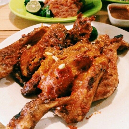 Ini Dia 5 Tempat Makan Ayam Taliwang Enak di Jakarta