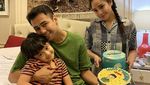 Bikin Gemes! Gaya Lucu Rafathar Saat Makan Es Krim hingga Mie Ayam
