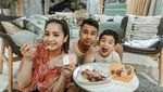 Bikin Gemes! Gaya Lucu Rafathar Saat Makan Es Krim hingga Mie Ayam
