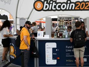 Konferensi Bitcoin Jadi Biang Kerok Baru Penyebaran COVID-19 di AS