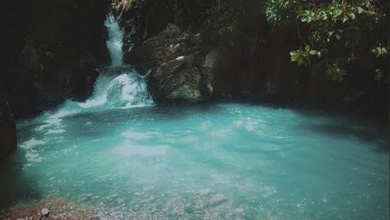 Curug Tomo Curug di Pandeglang, Banten.