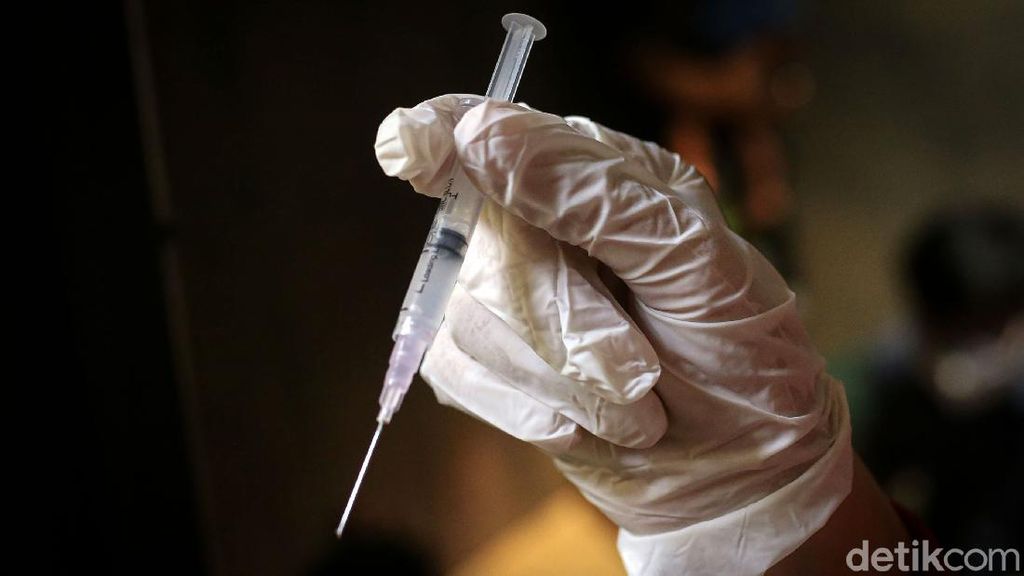 98 Persen Warga RI Punya Antibodi COVID, Kemenkes Wacanakan Vaksin Jadi Pilihan