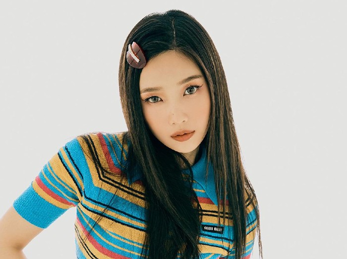 Joy Red Velvet