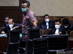 Edhy Prabowo Sedih Divonis 5 Tahun Bui