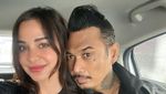 Potret Jerinx Bebas dari Lapas Kerobokan