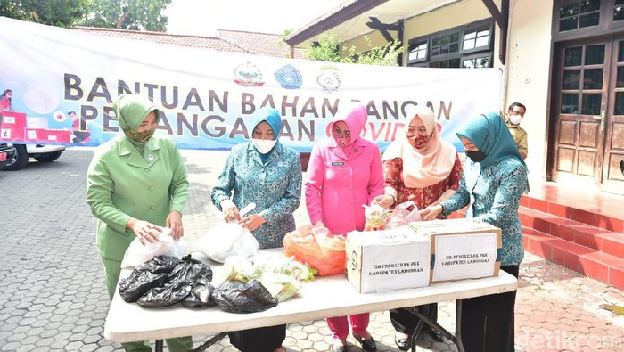 klaster hajatan di lamongan