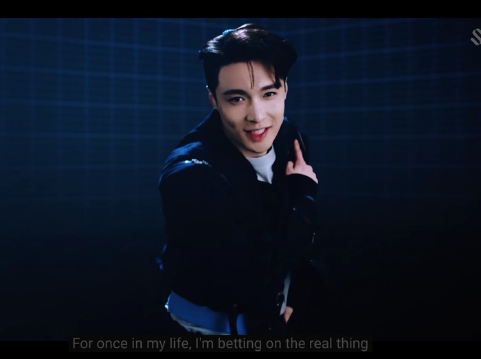 Lay EXO
