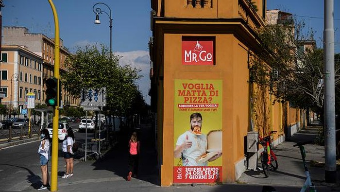 ROME, ITALY - JUNE 07: A general view shows the first Mr. Go Pizza vending machine, on June 7, 2021 in Rome, Italy. Mr. Go Pizza is the first automatic pizza vending machine, open 24/7, which is capable of kneading, seasoning and cooking the pizza in three minutes. (Photo by Antonio Masiello/Getty Images)