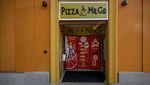 Menengok Vending Machine Pizza Pertama di Italia