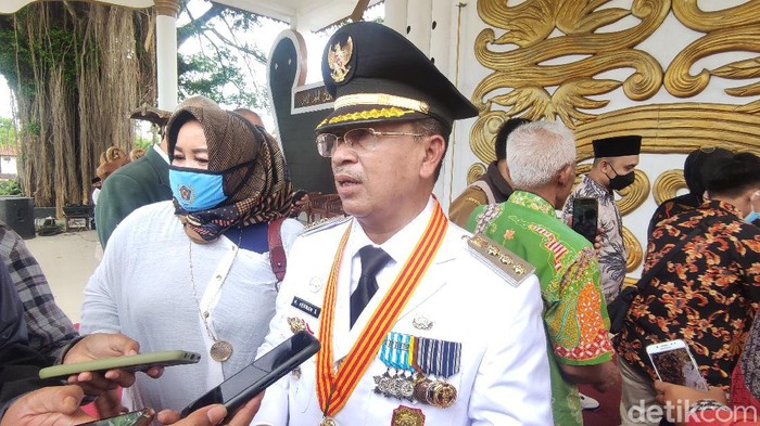Pemkab Cianjur minta kedubes di Timteng cegah kawin kontrak