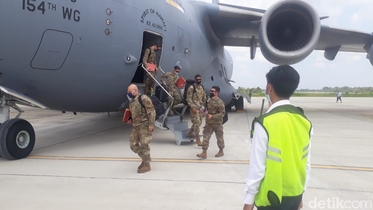 Pesawat militer AS C-17 Globe Master mendarat di Pekanbaru dalam rangka latihan bersama TNI AU bertajuk Exercise Cope West 2021 (Dok Kapentak Lanud RSN)