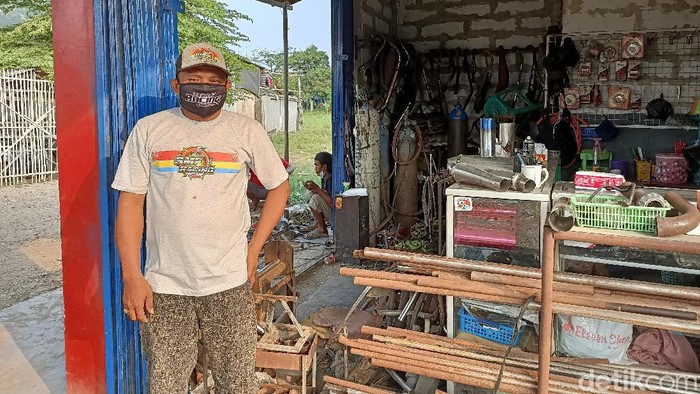 Produsen Knalpot di Karawang terancam gulung tikar gegara razia knalpot bising dan pandemi virus corona.