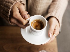 Sering Kembung dan Begah Setelah Ngopi? Ternyata Ini Penyebabnya