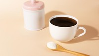 Kopi Campur Bubuk Protein Lagi Tren, Ini 5 Manfaat dan Risiko Konsumsinya