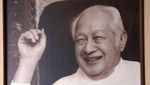 Potret Lengsernya Soeharto dan Krisis Ekonomi
