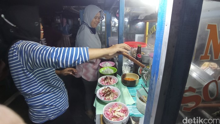 Soto Ayam Jarkomi, Kuliner Pangandaran Legendaris Sejak 1960an Soto Ayam Jarkomi, Kuliner Pangandaran Legendaris Sejak 1960an