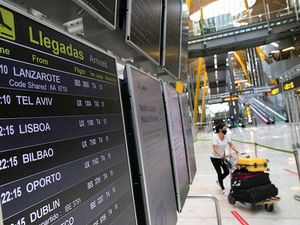 Langkah Kemenparekraf Pulihkan Ekonomi di Sektor Pariwisata