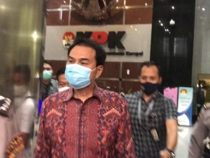 Akankah Jumat Keramat Menyambut Azis Syamsuddin di KPK?