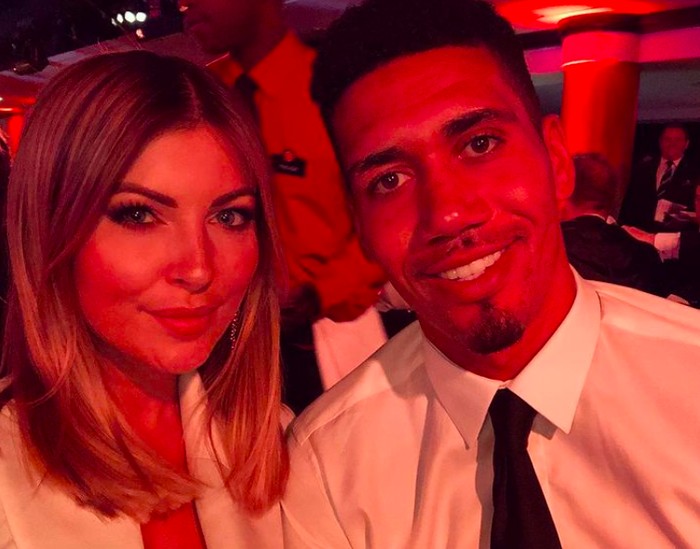 Chris Smalling dan istri