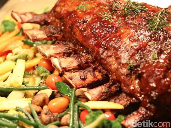 Rupa Sebagian dari 150 Menu All You Can Eat di Trans Luxury Bandung