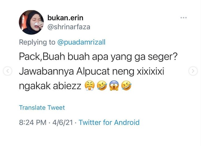 Coba di cek dulu, mungkin buahnya lagi sakit makanya pucat. Kalau sakit coba di bawa ke dokter deh.. Foto: Twitter/@shrinarfaza