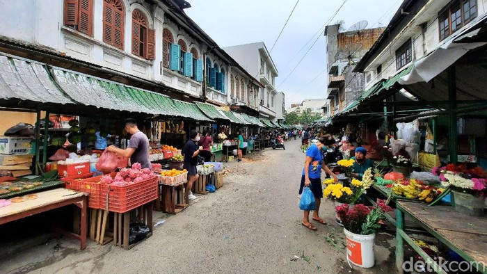 Ini Pasar Terpendek di Medan, Namanya Pasar Hindu Kota Medan terkenal punya berbagai jenis pasar atau dalam bahasa lokal disebut pajak. Salah satu yang legendaris adalah Pasar Hindu.